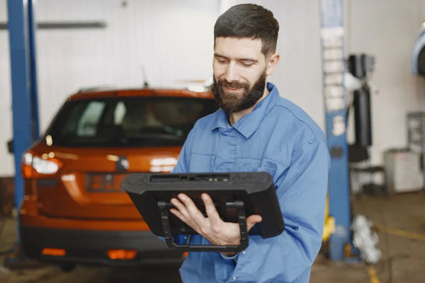 5 Consejos para Superar el Miedo a la Tecnología en el Taller Automotriz